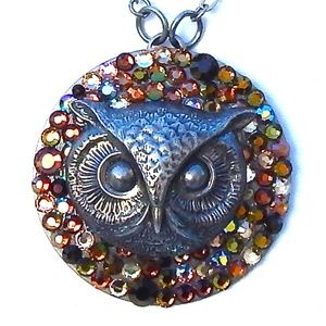 GASOLINE GLAMOUR OWL MEDALLIOM